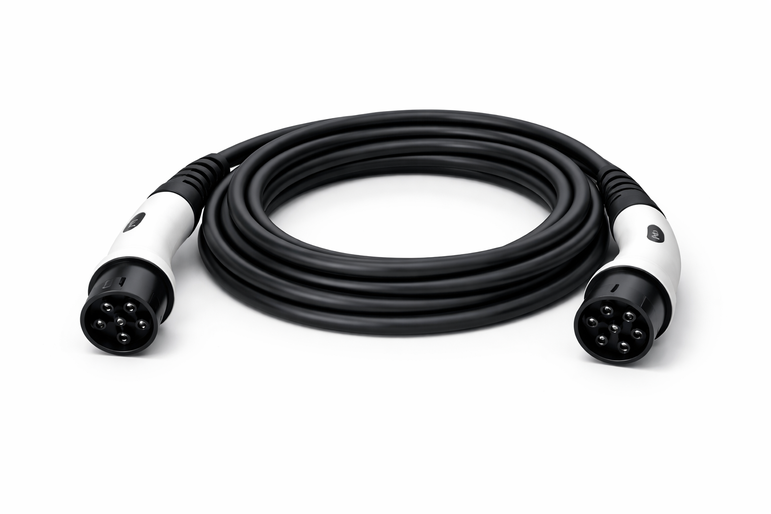 Type 2 laddkabel till elbil på vit bakgrund